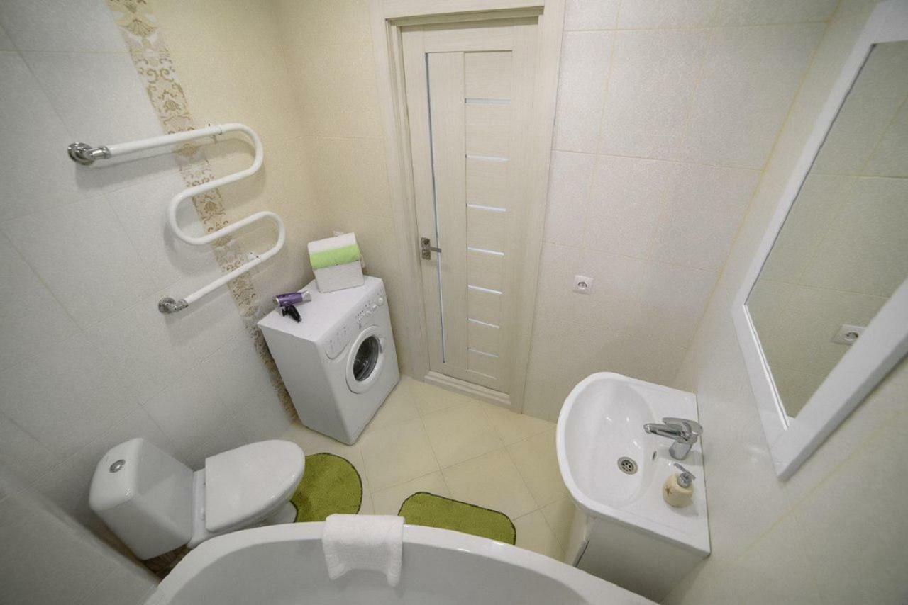 Paulmarie Apartments On Kozlova Soligorsk Ngoại thất bức ảnh